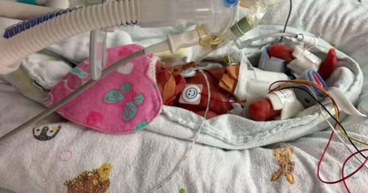 Mother Faces Heart-Wrenching Choice in High-Risk Twin Pregnancy