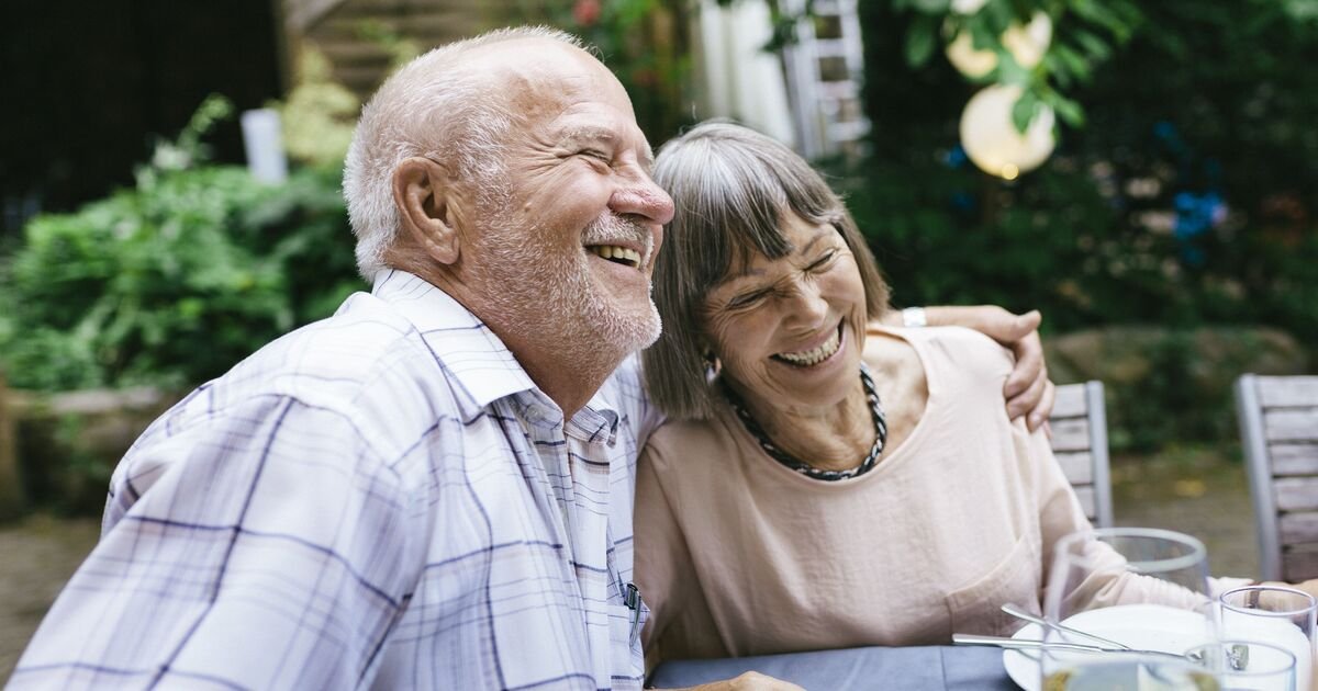 Social Connections Crucial for Brain Health, Warns Neurologist