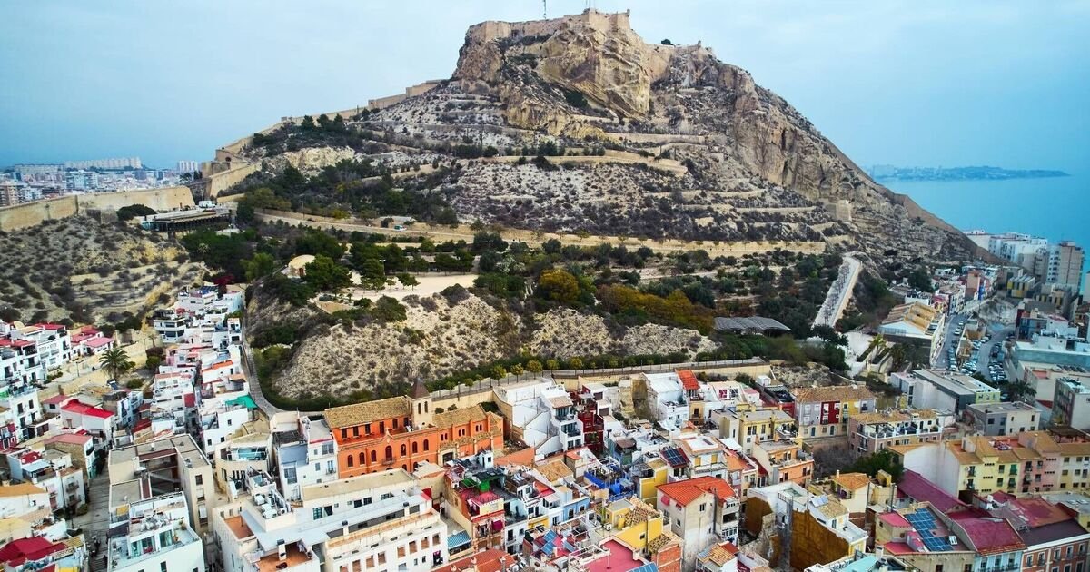 British Expat Shares Insights on Life in Spain's Alicante Region