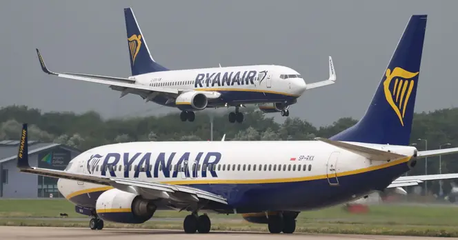 Ryanair Passengers Warned of £160 Charge for Late Booking Changes