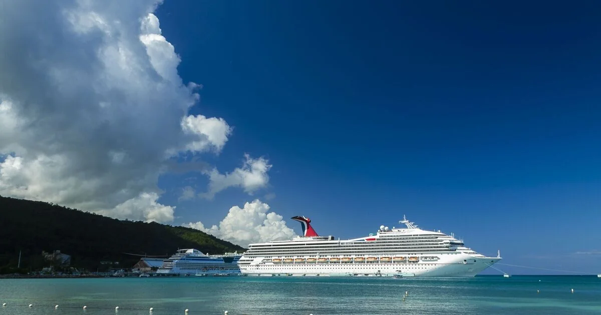 Cruise Expert Offers Essential Packing Tips Using the Three-Word Rule