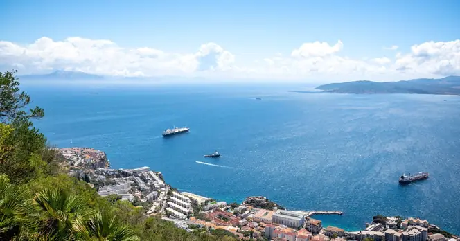 easyJet Issues Travel Advisory for UK Holidaymakers Heading to Spain