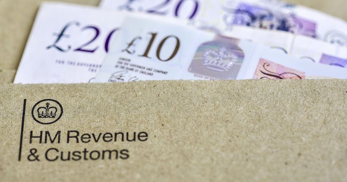 HMRC Advises Taxpayers on Maximising Personal Allowance to £28,322