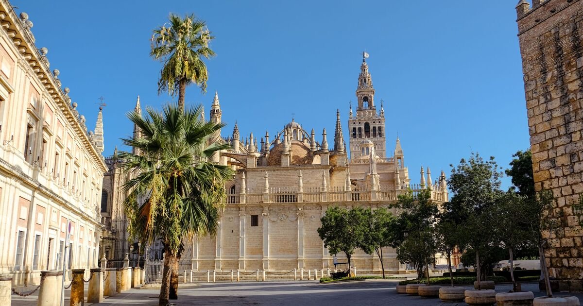 Seville Offers 21°C in March, Perfect for UK Holidaymakers