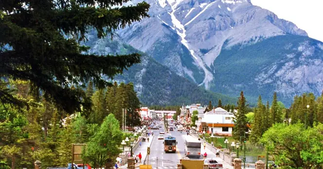 New Train Line Connecting Banff and Lake Louise to Open June 10
