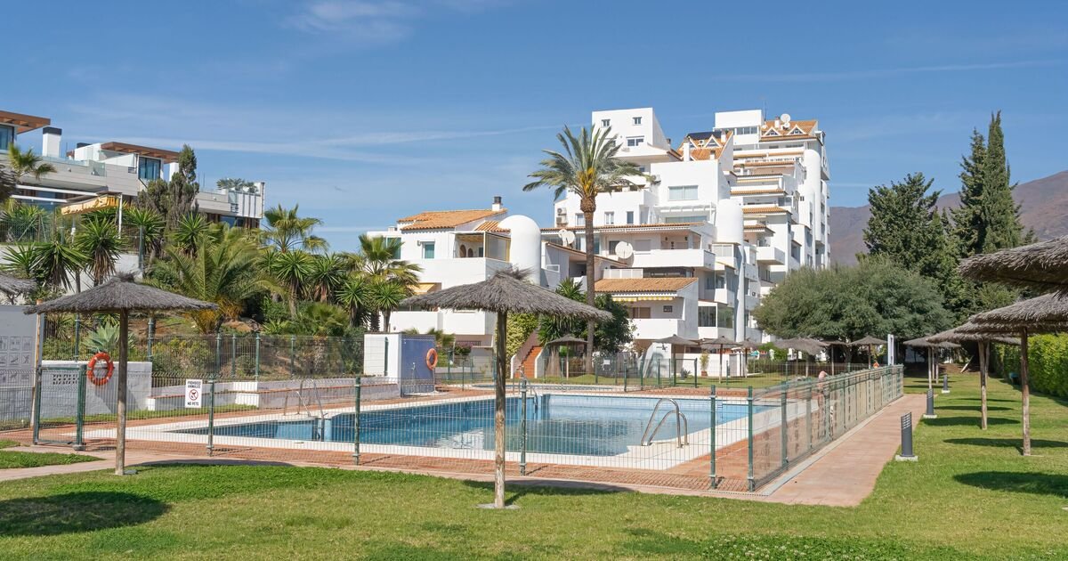 Estepona Offers Peaceful Beaches and Local Charm Away from Crowds