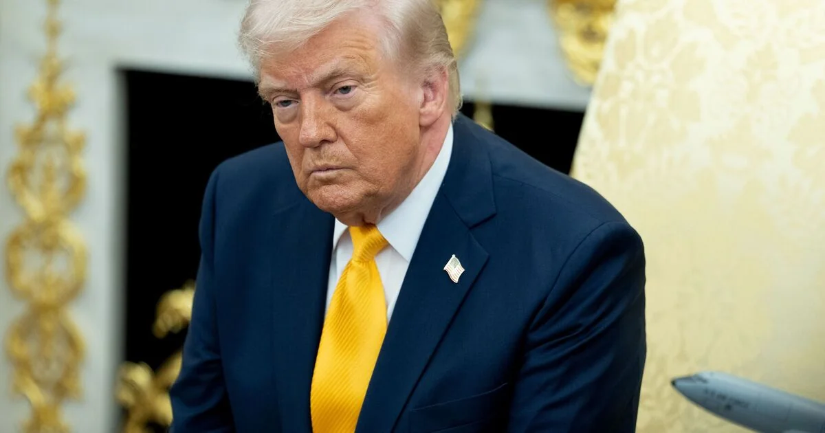 Trump Demands Iran Open Strait of Hormuz Within 48 Hours Amid Rising Tensions