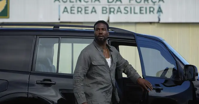 Yahya Abdul-Mateen II Discusses Learning Spanish for Netflix Role