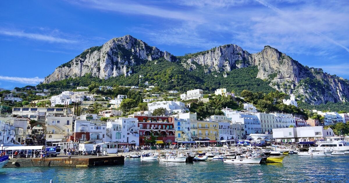 Capri Introduces £435 Fine for Plastic Bottle Violations to Combat Pollution