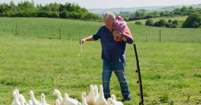 Jeremy Clarkson's £385 Jumper Sparks Debate Among Fans on Instagram