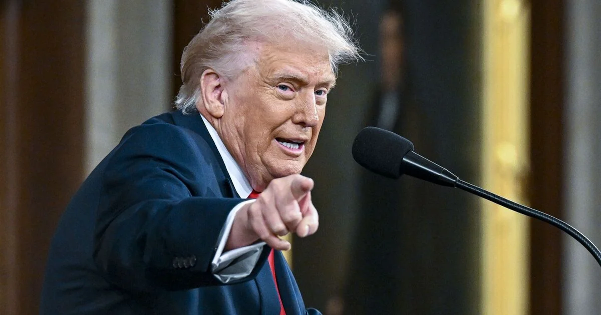 Trump Criticises UK Foreign Policy, Adding Pressure on Keir Starmer