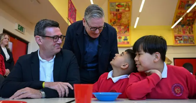 Starmer's Leadership Challenged as Burnham Gains Support in Labour Party