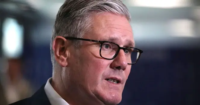 Starmer's Leadership Questioned as Credibility Crisis Deepens Among Voters