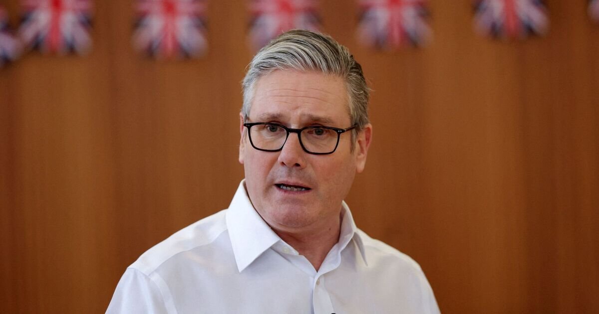 Keir Starmer's Former Communications Chief Resigns Amid Mandelson Controversy