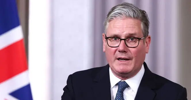 Pressure Mounts on Keir Starmer to Resign Amid Mandelson Controversy