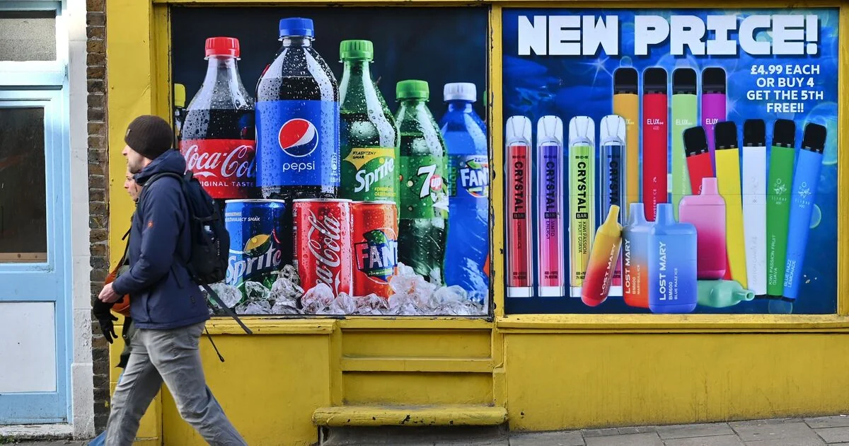 Keir Starmer Urged to Ban Vaping for Under-21s Amid School Concerns