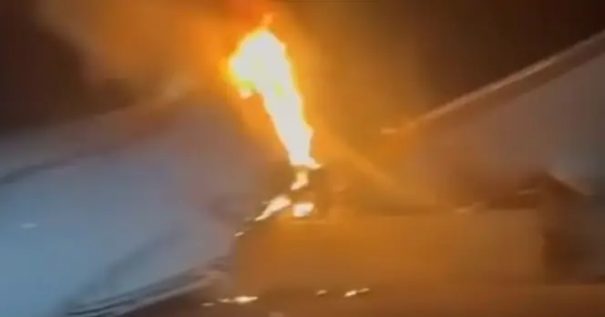 Jet Crash in Laredo, Texas, Collides with Motorway, Ignites Fireball