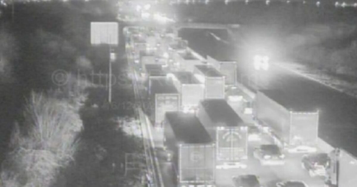 M1 Closed Until Early Hours Following Serious Accident in Nottinghamshire