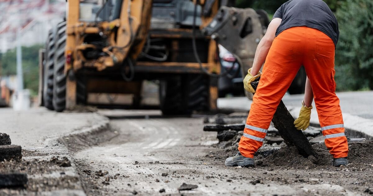 M1 Motorway Closed Overnight for Repairs Following Major Spill