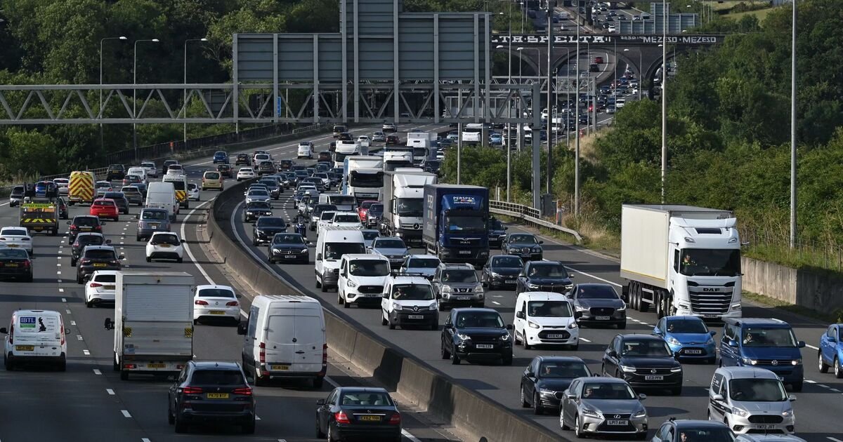 M25 Traffic Chaos Near Heathrow Due to Crash at Junction 14