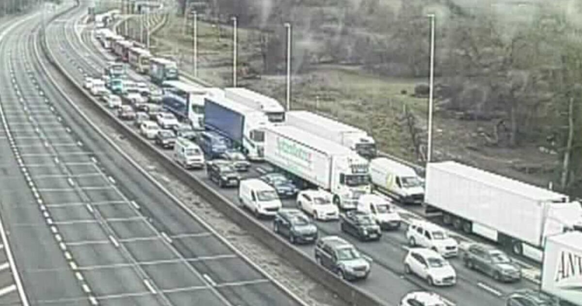 M25 Closure Causes Major Delays Between Junctions 27 and 28