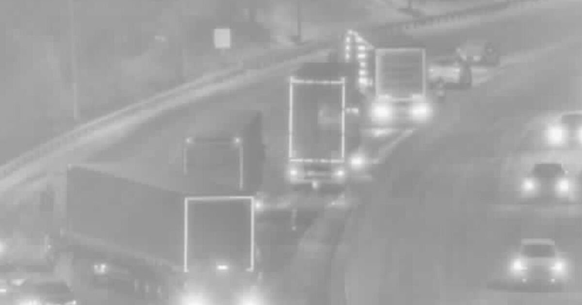 M5 Motorway Disrupted by Heavy Snowfall and Partial Closures