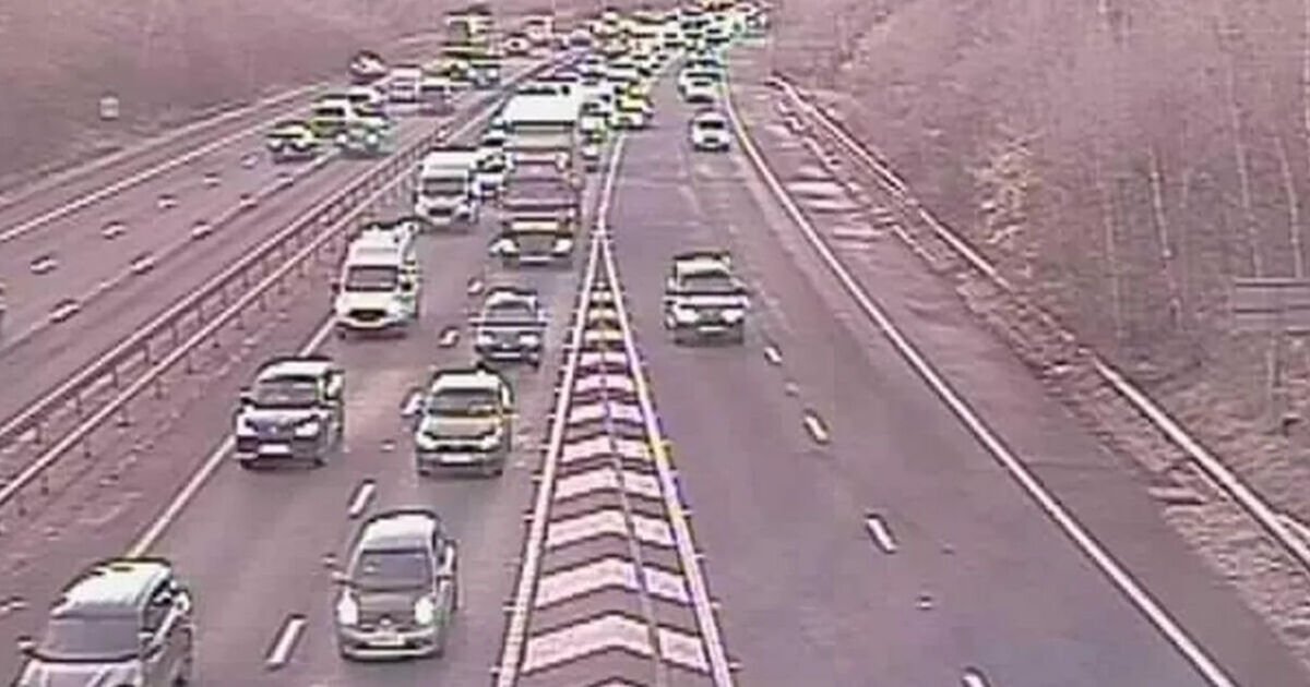 M61 Collision Causes Road Closure and Major Traffic Disruption on M60