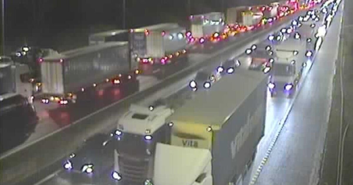 M62 Delays Due to Broken-Down Machinery Near Junction 24