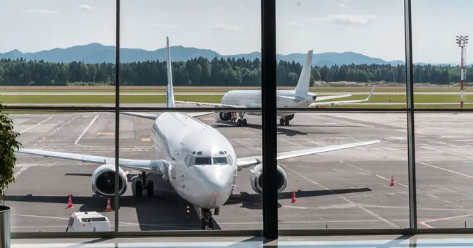 Airline Plans Major Flight Cancellations Due to Fuel Shortages at UK Airports