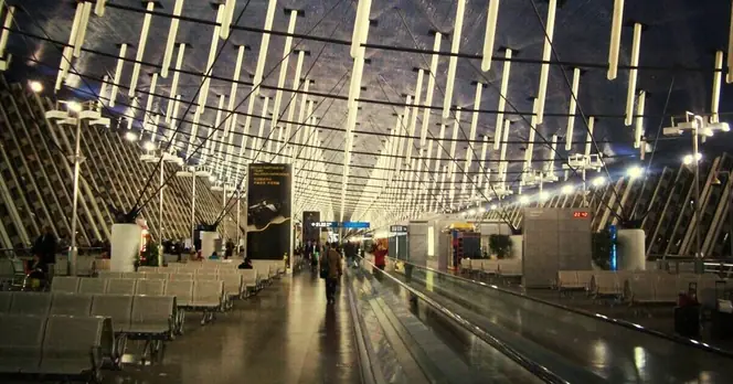 Major Airlines Cancel 23 Flights and Delay 483 in Asia Travel Disruption