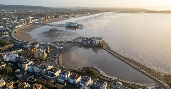 Weston-super-Mare Sea Lake to Close for Maintenance Starting June