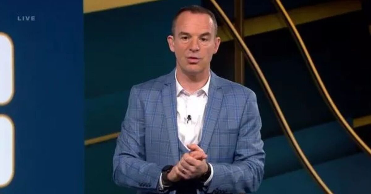 Martin Lewis Warns of £100 HMRC Penalty Ahead of January Tax Deadline