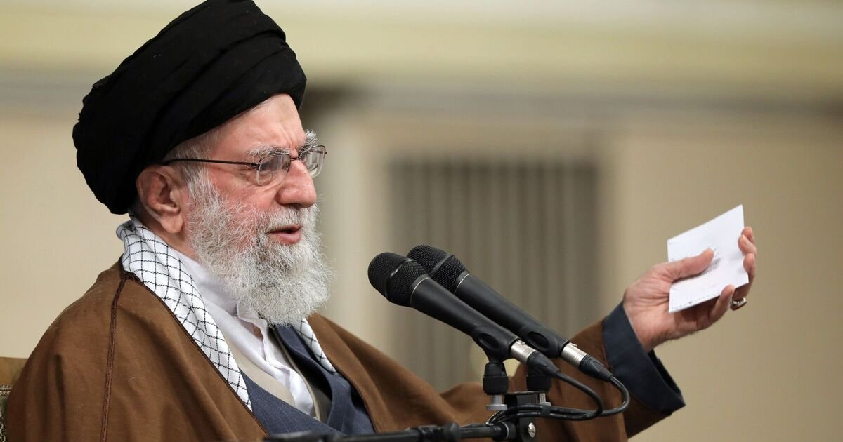 Mass Protests Across Iran Demand Overthrow of Supreme Leader Khamenei