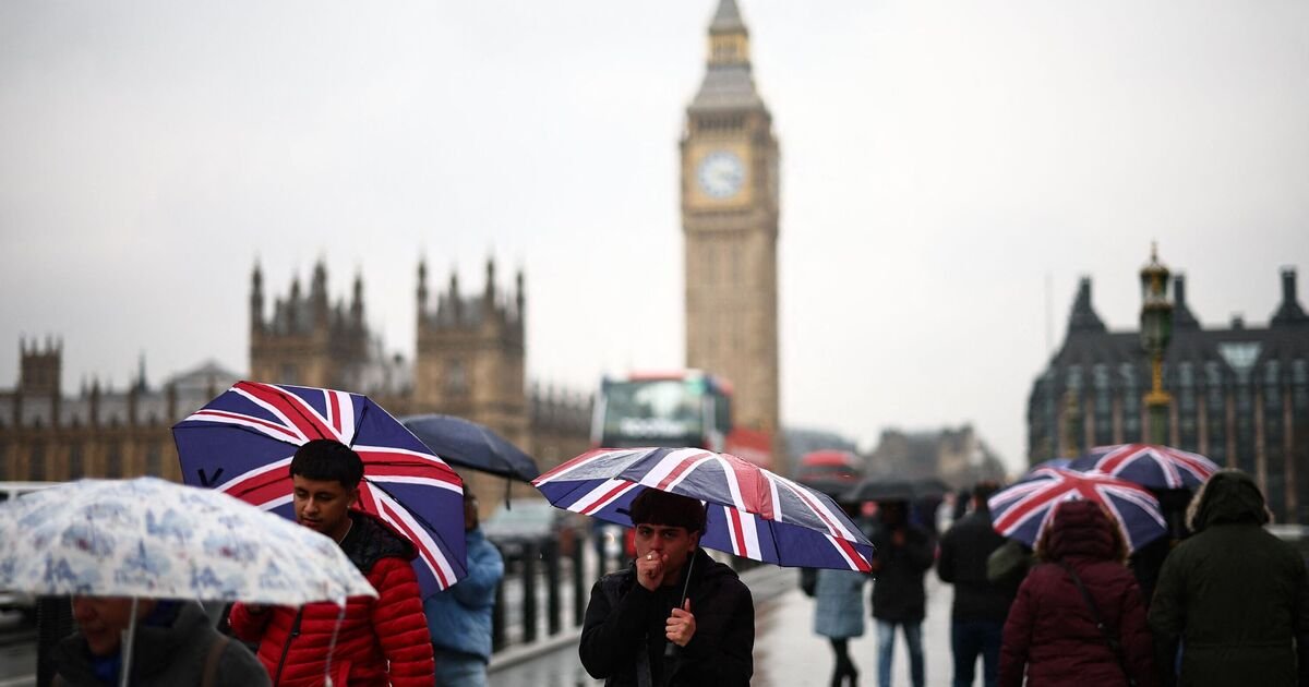 Met Office Issues 12-Hour Weather Warnings for London and Southeast Regions