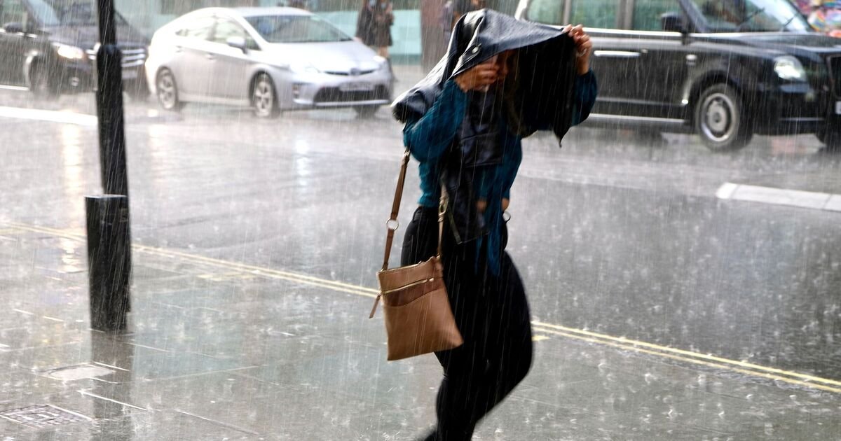 Met Office Issues Weather Warning for 25 Regions, Advises Emergency Preparedness