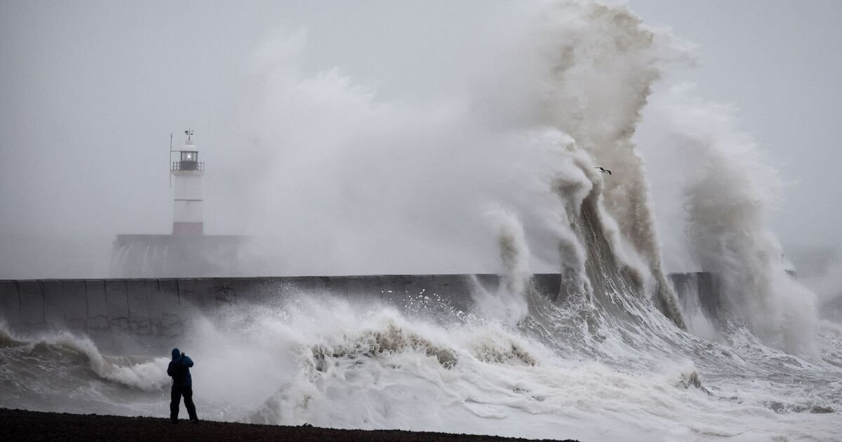Met Office Issues Weather Warnings for 20 UK Regions Amid Severe Rain Forecast