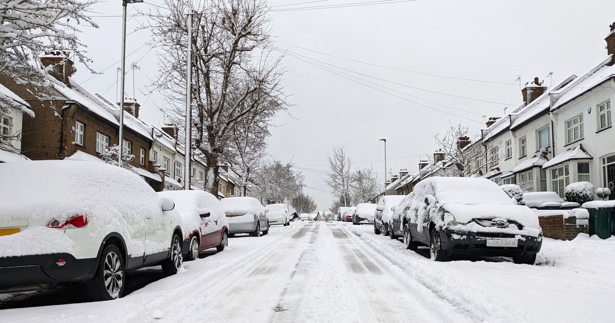 Met Office Forecasts Snow for 55 UK Regions This Thursday