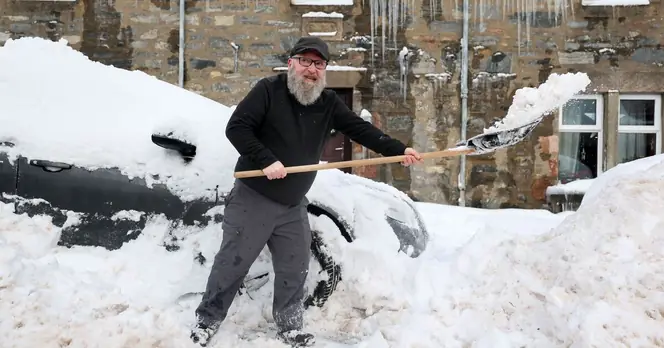 Met Office Warns of Imminent Snowfall for Northern Scotland and Strong Winds Across UK