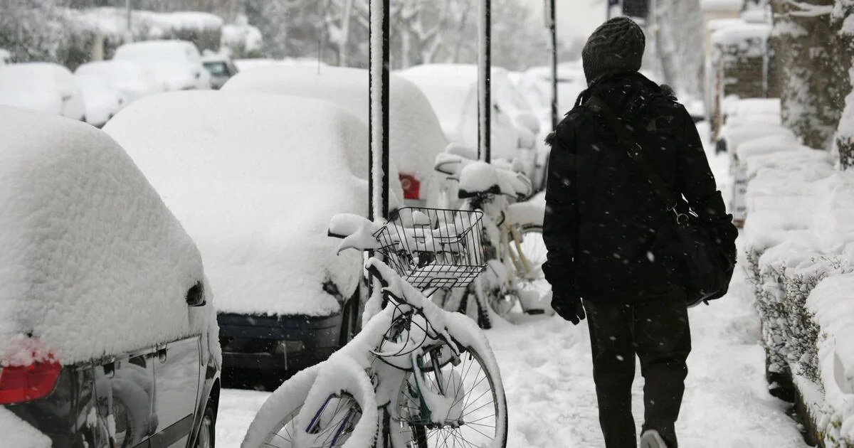 Met Office Forecasts Snow Across Multiple UK Regions by Monday