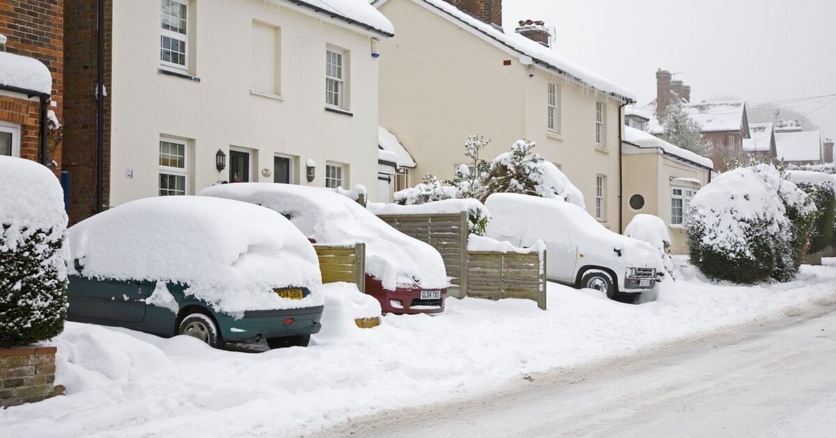 Met Office Issues Snow Warning for 27 Regions Ahead of Weekend Weather