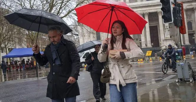 Met Office Warns of Heavy Rain Across 11 UK Regions as Warm Spell Ends