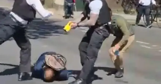 Police Confront Golders Green Stabbing Suspect in Dramatic Standoff