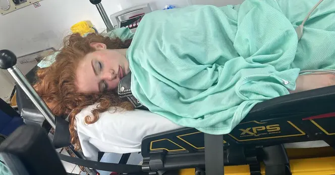 Teenage Sisters Fight for Survival After Using Spiked Vape Containing MDMA