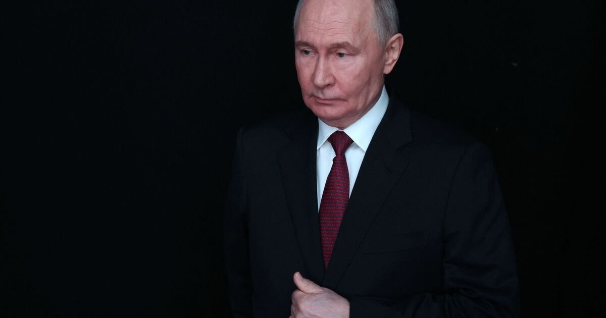 Zelensky Suggests Putin's Health Deteriorating Amid Ongoing Tensions with Russia