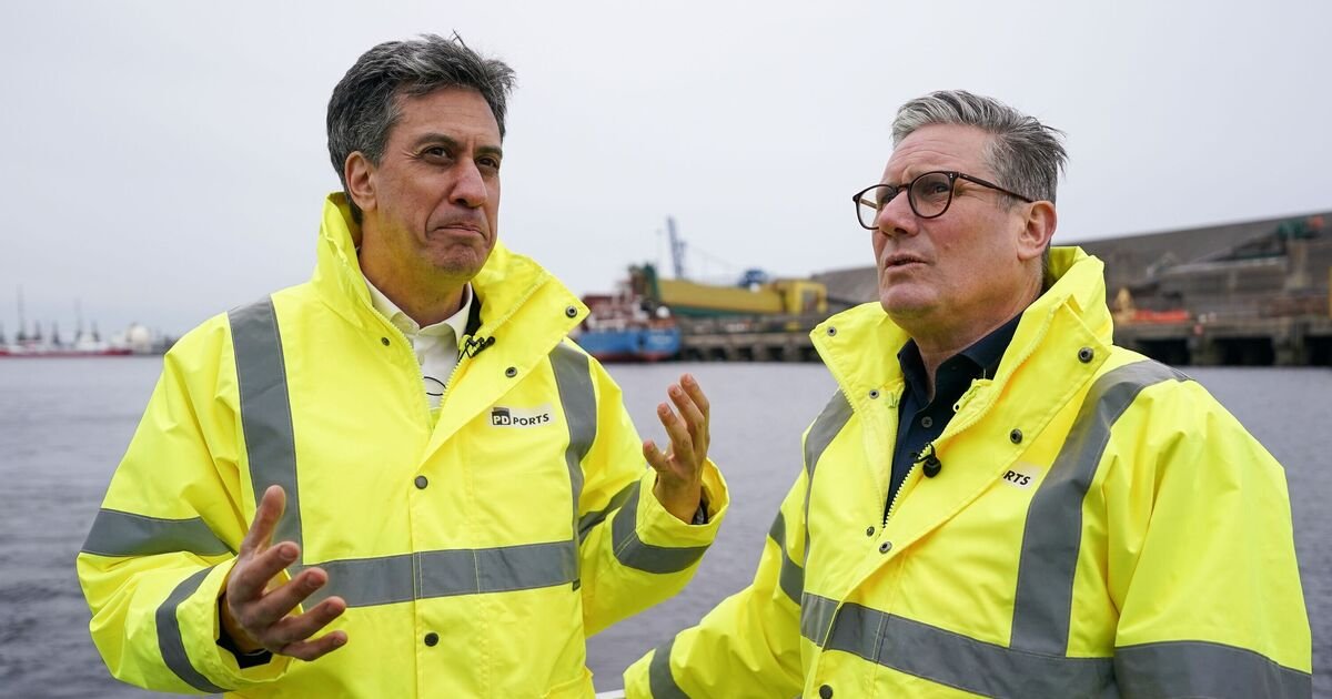 Ed Miliband Proposes £13 Billion Solar Project to Boost UK's Renewable Energy