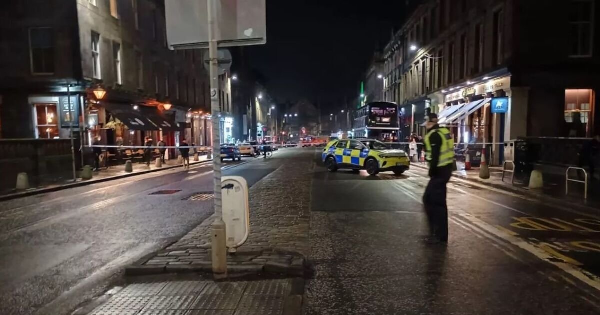 Police Lock Down Edinburgh City Centre Following Significant Incident