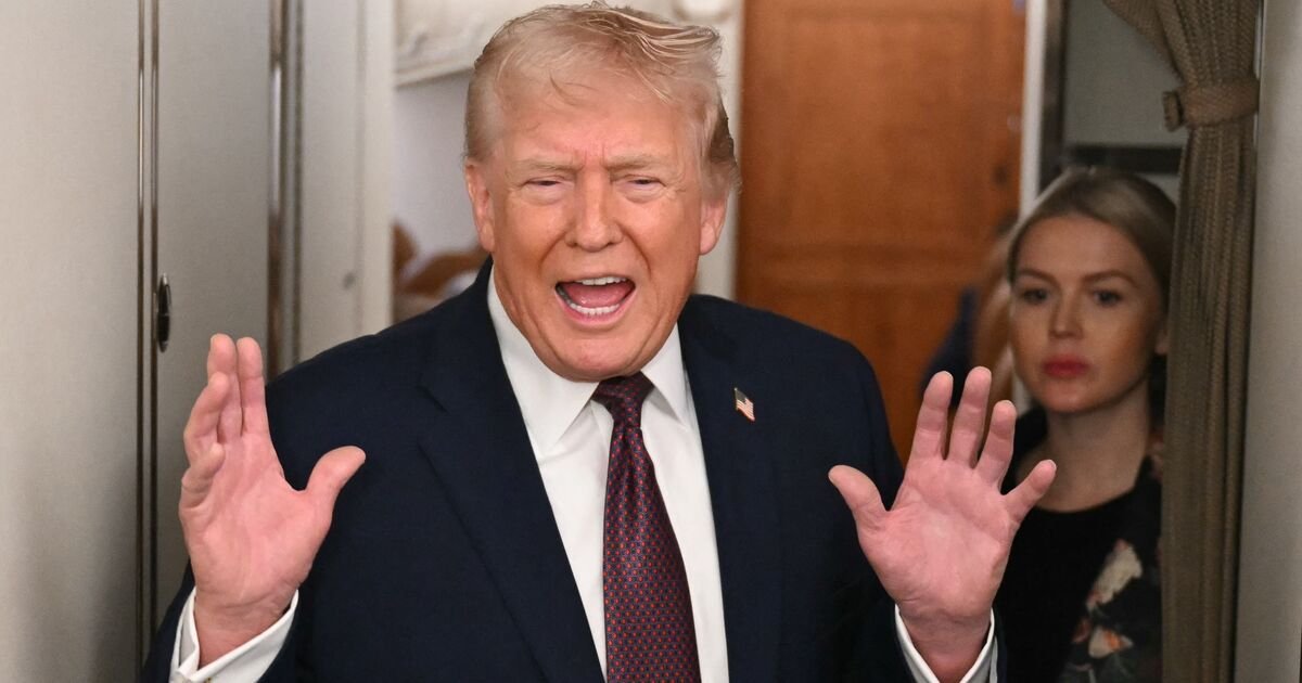 Trump Claims U.S. Intent to Control Greenland Amid Starmer's Opposition