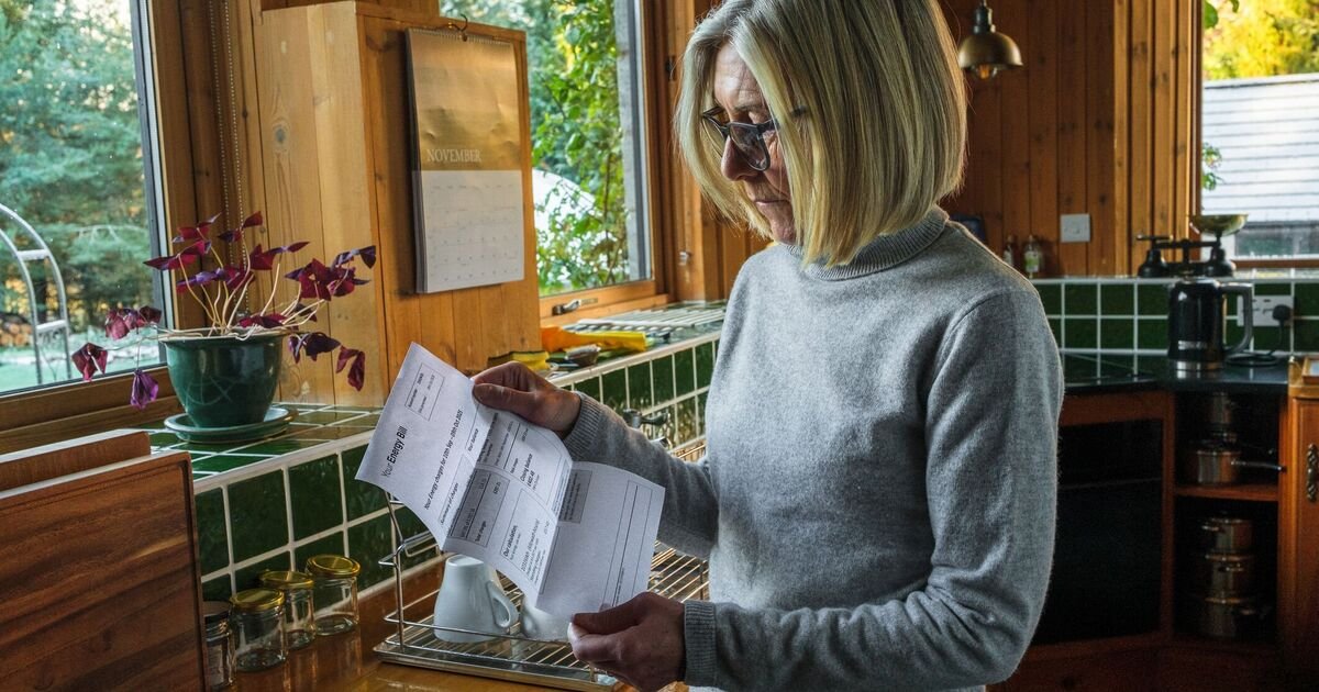 Pension Savers Risk £26,000 Annual Income Shortfall Due to Common Mistakes