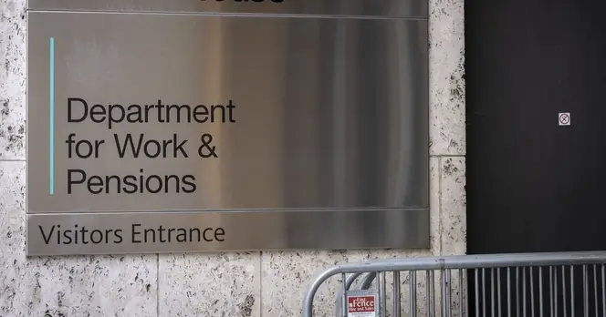 Side Hustlers Risk Missing £154,000 in Retirement Savings, Experts Warn