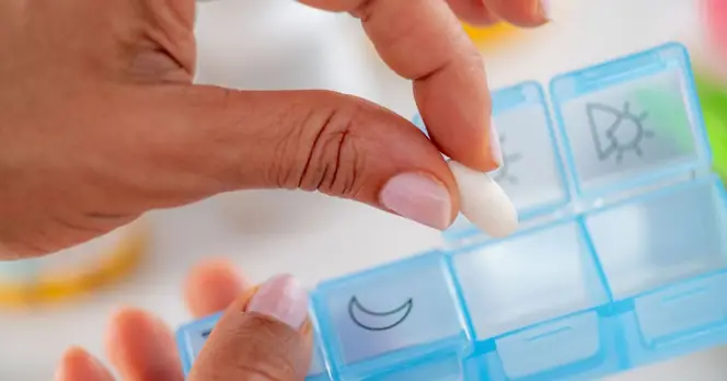 Pharmacist Advises Against Multivitamins, Suggests Personalized Nutrient Testing Instead